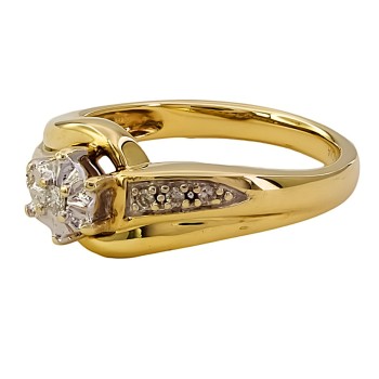 9ct gold Diamond Ring size M